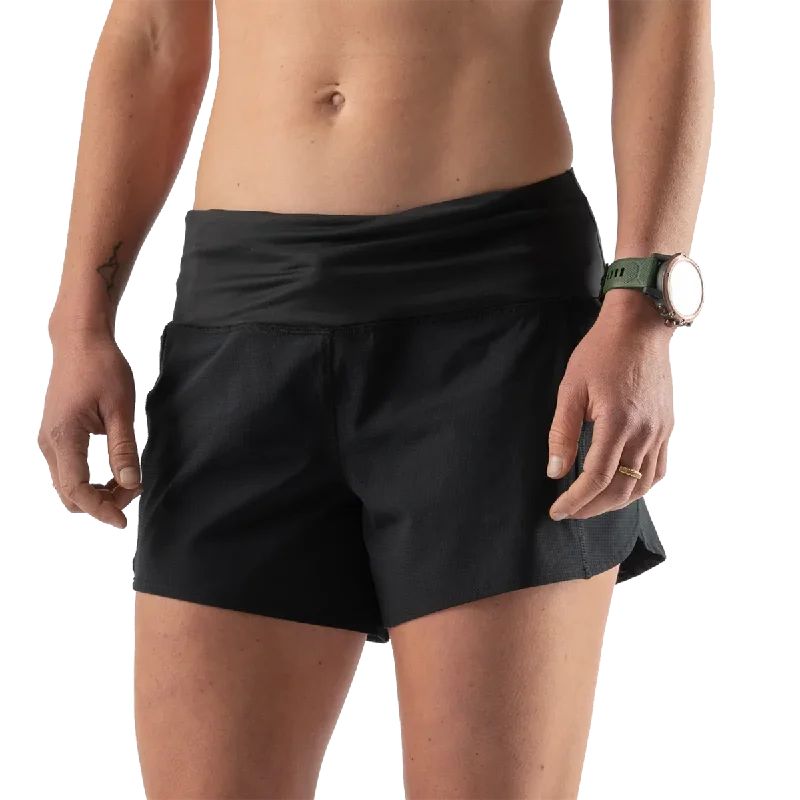 Women's Summit Chaser 4"" Short