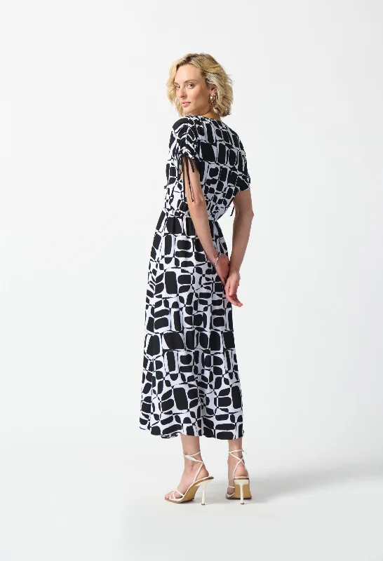 Abstract Print Maxi Dress