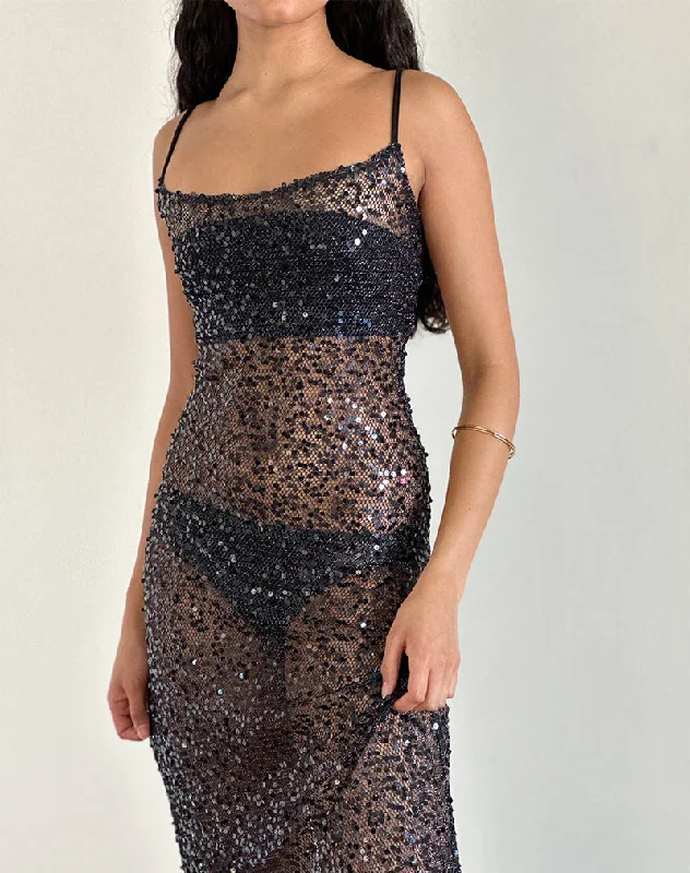 Darsih Maxi Dress in Sequin Mesh Black